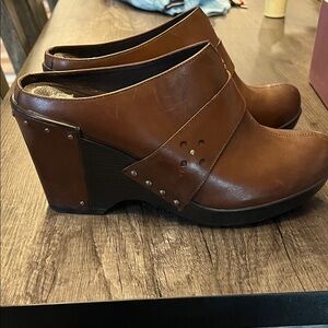 Dansko Chestnut Leather Wedge Mules